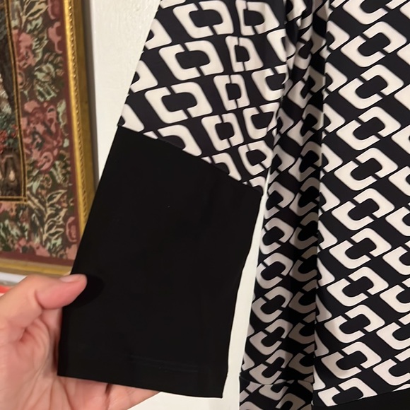 1ere Avenue black/cream geometric 3/4 sleeve asymmetrical hem tunic - Picture 4 of 10